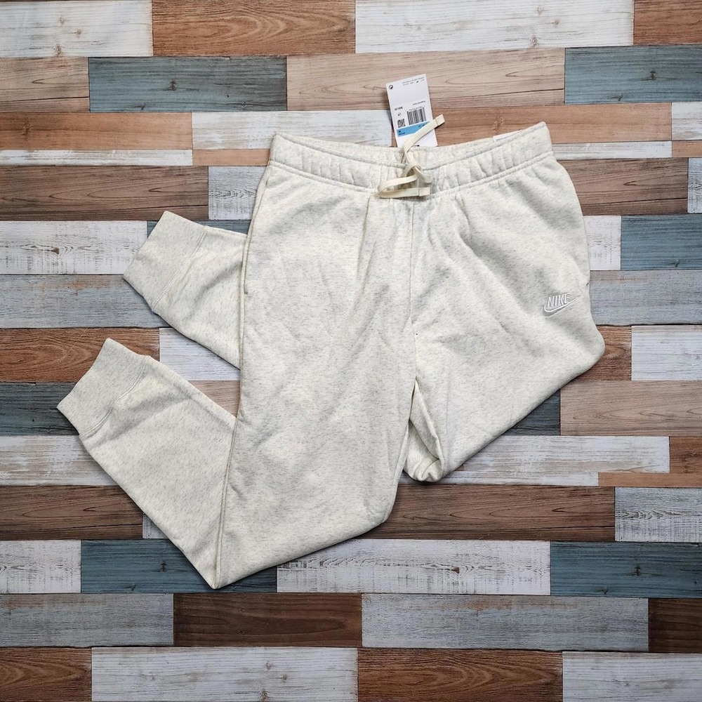 Nike Sportswear Essential Women's Fleece Joggers Oatmeal DQ5191-141 Size M